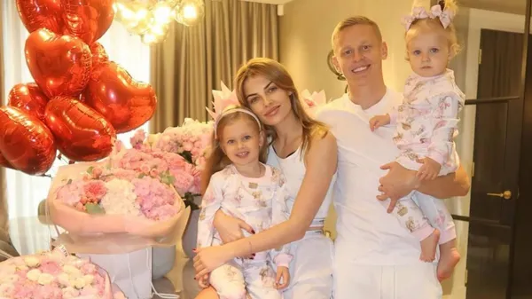 Сімейна гармонія: ніжний момент Зінченко з дітьми у новій stories