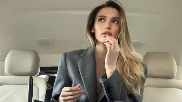 Таловеров грустит после травмы – невеста нашла мебель за все деньги: космически дорогие украшения не такие