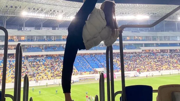 Стильні кралі воротарів Руху влаштували пожежу на стадіоні – стало спекотно від їхніх чарів