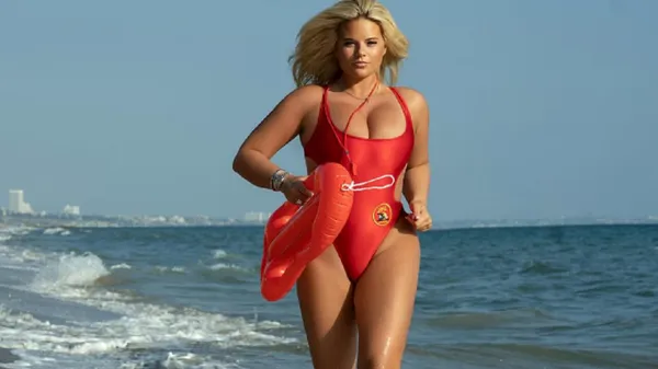 Сексуальная ring girl разделась в спа и показала свои лучшие формы – фанаты потеряли покой