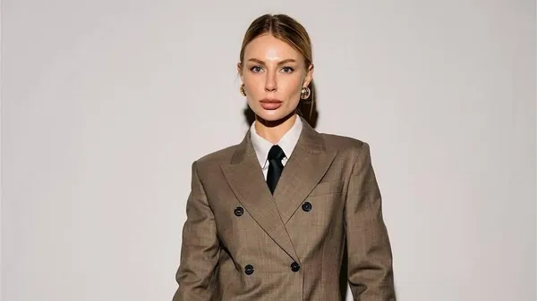 Кохана Бабенка викликала захват розкішними образами – поділилася весняним настроєм