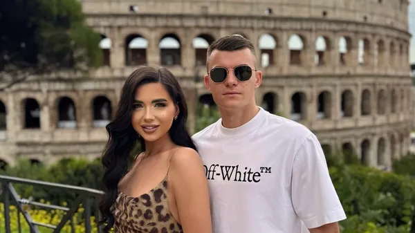 "Рецепт идеального дня": Кочергины оставили сына, а сами отправились на отдых только вдвоем