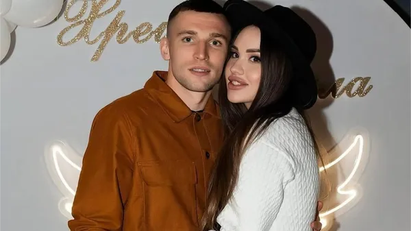 Фото на згадку: Кірюханцеви потішили шанувальників романтичним кадром