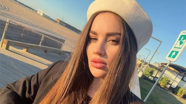 Розкішна пасія Кірюханцева запалила ніжністю та елегантністю – неймовірні знімки