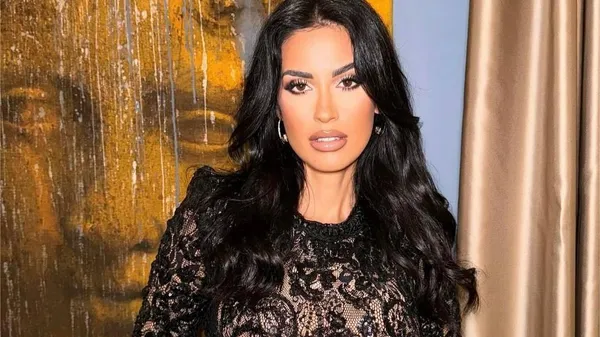 Спекотна пасія півзахисника Торіно зваблює зухвалим образом – справжня богиня сексу