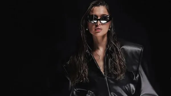 Голлівудська розкіш у виконанні коханої Дубінчака: образ, що сяє на рівні червоної доріжки