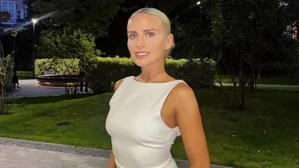 Куча игрушек и море счастья: девушка Волошина поделилась трогательным моментом