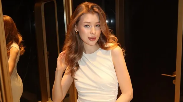 Форма мрії на горизонті: кохана Драмбаєва вразила фігурою та завзяттям