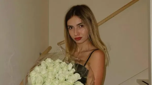 Муза голкипера АЗ разорвала огненными фото – сумасшедшая харизма дурманит голову