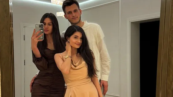 Гравці Шахтаря зірвали джек-пот з довгоногими красунями – ці зірочки влучають у саме сердечко