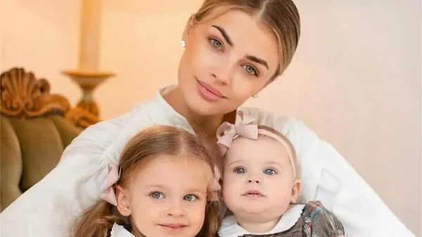 Дівчата Зінченка поділилися частинкою родинного тепла – підготовка до Великодня буквально кипить