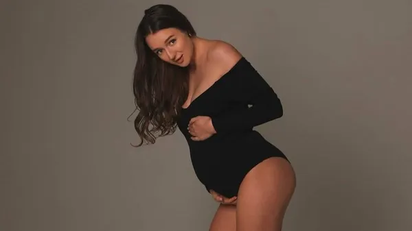 Дружина Михайленка розчулила мережу – ніжна історія очікування маленького дива