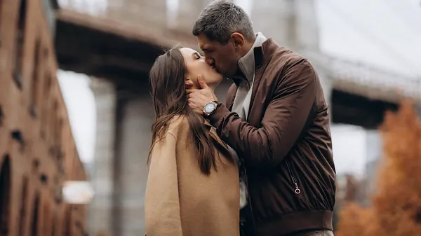 "І тоді син запитав: "Тату, чому ти з нами не живеш?". Кривцов про автогол Реалу і кар'єру лікаря