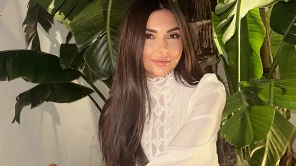 Гаряча муза екс-футболіста збірної України дивує мережу своєю незрівнянною привабливістю – фото