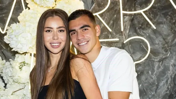 Возлюбленная Вивчаренко показала теплые моменты с футболистом – кадры счастья