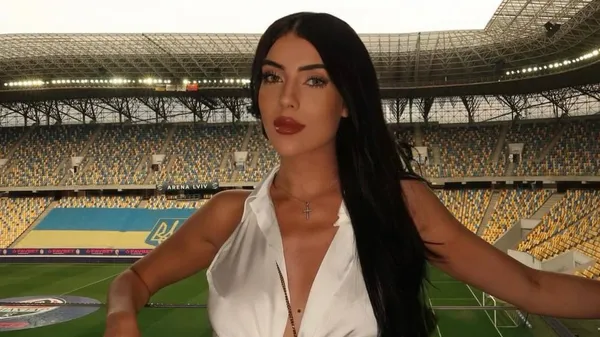 Эффектное появление девушки Винисиуса в свадебном платье всколыхнуло сеть – вся роскошь в одном кадре