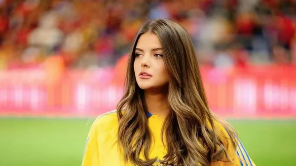 Журналистка Машкина покорила сеть теплом материнства – милые кадры с маленьким сыном