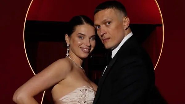 Ніжність без пафосу: дружина Усика показала, якою буває любов у простих моментах