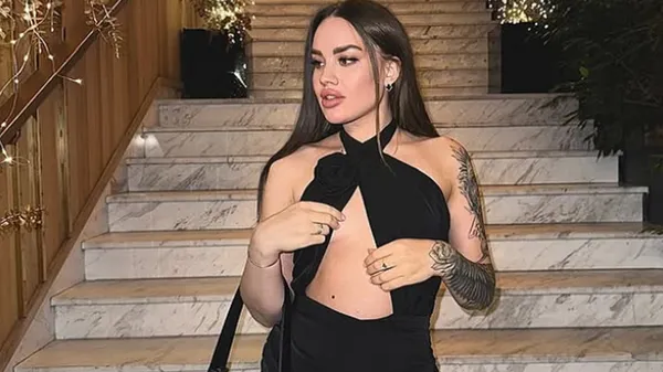 Запаморочлива обраниця зірки Зорі своєю появою підпалила іскру в очах: її врода залишає слід