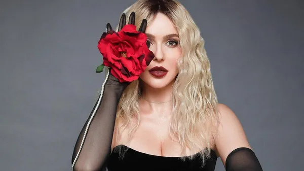 Буткевич привітала Пугачову із 76-річчям та показала спільне фото – джерело натхнення для неї