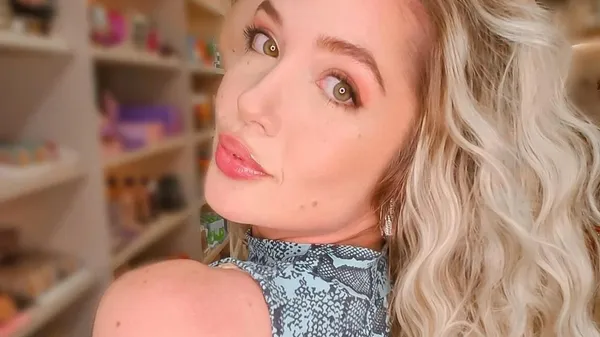 Фіналіст Євро-2016 змусив коханку пити свою сечу та воду з унітаза – вона показала докази насилля