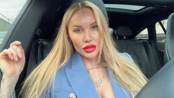 Морозюк в загадковому образі знову змусила говорити про себе – божевільна харизма в одному погляді