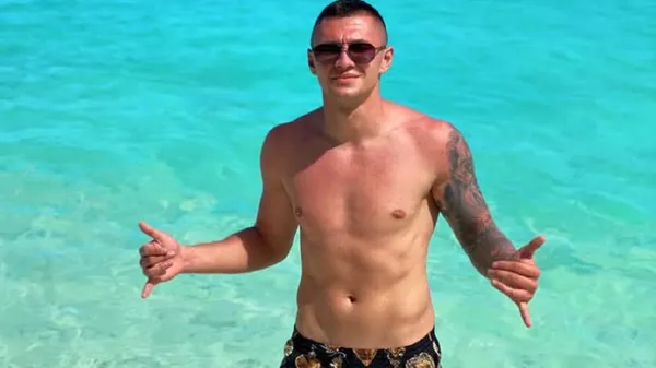 Зубков після тріумфу розважається з моделлю в спа – інтрига навколо розлучення розгорається