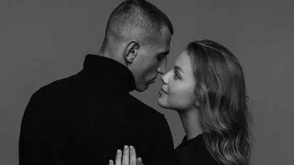 Дячук похвастался эстетичным фото с невестой – возлюбленная защитника Динамо слила лучшую версию