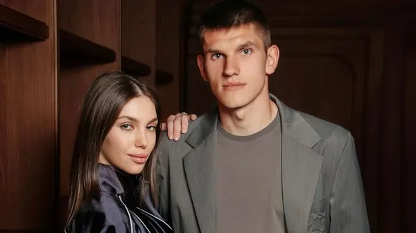 Победа в объятиях самых дорогих: трогательный момент в семье Суркис и Биловара