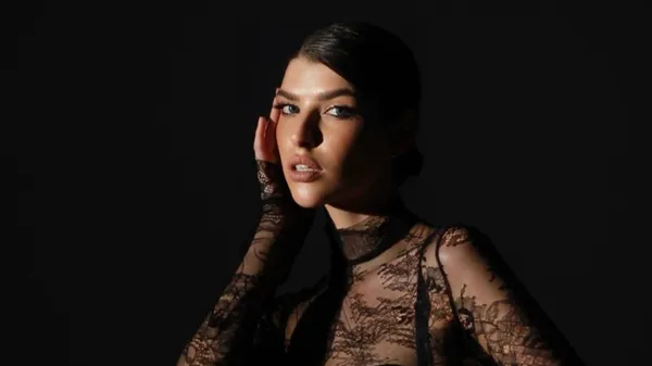 Наречена Очеретька затьмарила все довкола сліпучою красою – ікона елегантності та витонченості