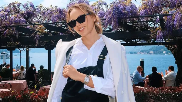 Без шума и пыли: Билодид сбежала от суеты после футбольного дебюта