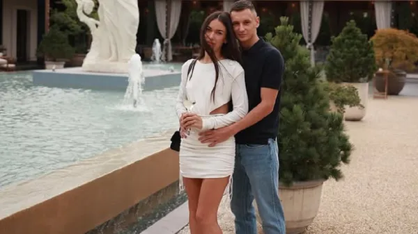 Супруга Кабаева в элегантном стиле завоевывает сердца публики – вид будто с обложки журнала