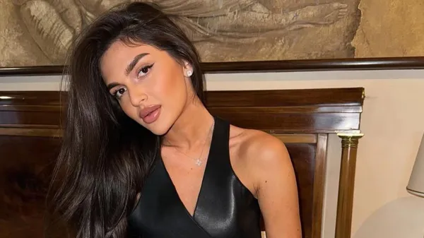 Нова обраниця Ваната випромінює щастя, яке не сховаєш навіть за oversize