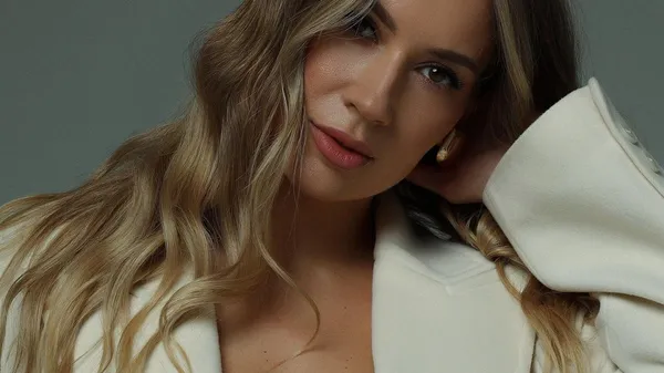 Дружина українського судді, який є кумом Федецького, оголюється в еротичному офсайді – що за ракета