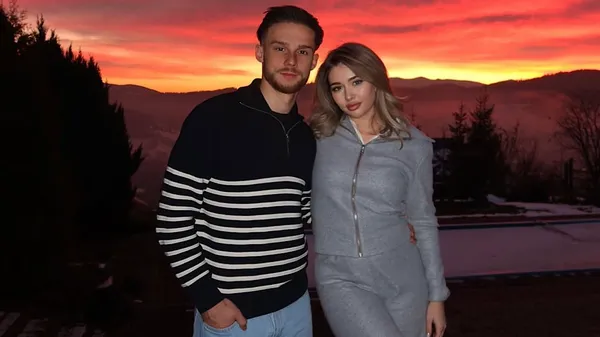 "Зворушливо, коли він цілує обручку": дружина зірки Руху про 7 років кохання і особливий забобон