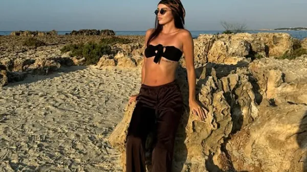 Український футболіст вийшов у світ з ефектною красунею: вони полонили увагу всіх