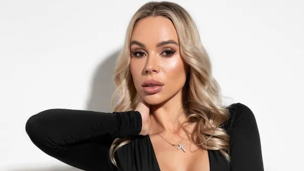 Бывшая Гусева похвасталась роскошным букетом – но стройные ножки красавицы не затмит ничто