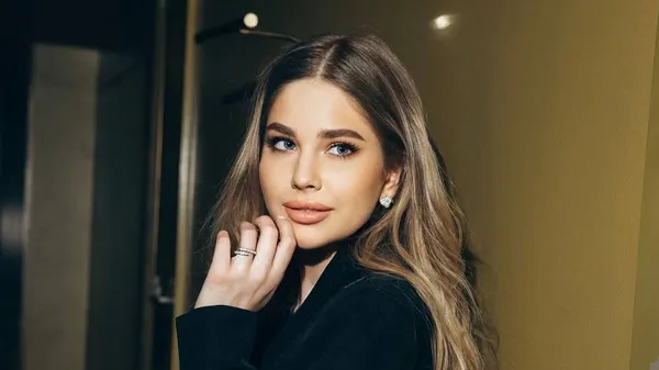 Забарная растворилась в царстве нежности и романтики – цветочная фея футболиста