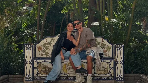 Партнер Зінченка божеволіє від тверку коханої: став оператором, щоб зняти відверте відео