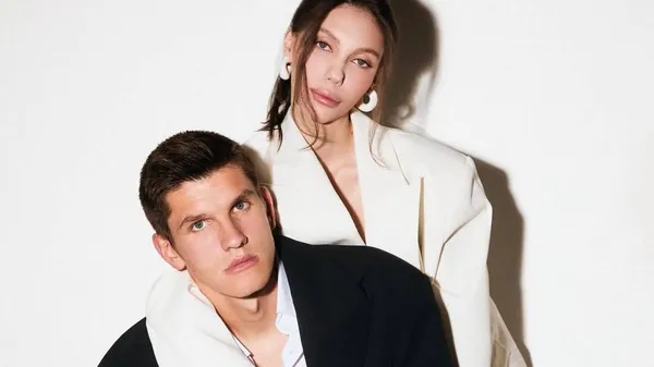 Биловар тронул трепетной нежностью к своей музе – любовь в каждом прикосновении