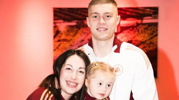 Гол у саме серце: Довбик розчулив ніжністю зі своїм маленьким дивом