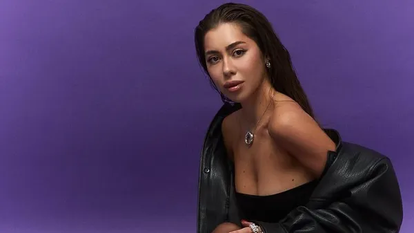 Идеальная – жена Вивчаренко появилась дома в леггинсах, и трудно оторвать взгляд