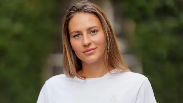 Костюк закохує Рим та тенісисток: просто ікона стилю – бездоганність у кожній деталі