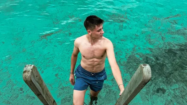 Партнер Луніна зачарований своєю подружкою: красуня-баскетболістка – головна підтримка