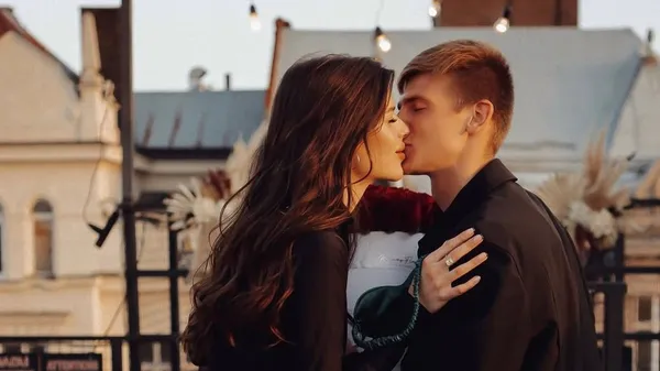 Очеретько наконец сыграл долгожданную свадьбу – королевское мероприятие, от которого кружится голова