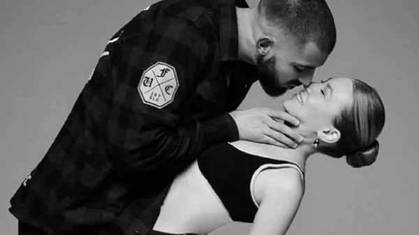 Затмила все вокруг: возлюбленная вратаря Александрии стала настоящей изюминкой испанского пейзажа