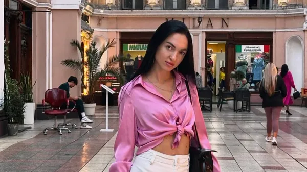 Королевское появление жены Клищука взбудоражило Инстаграм – роскошь без пафоса, однако с нотками шика