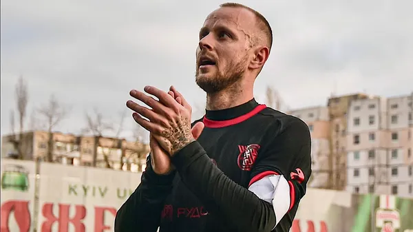 "Назік, що ти робиш? Це ж червона!": Хомченовський про Вернидуба і трек з Тіною Кароль