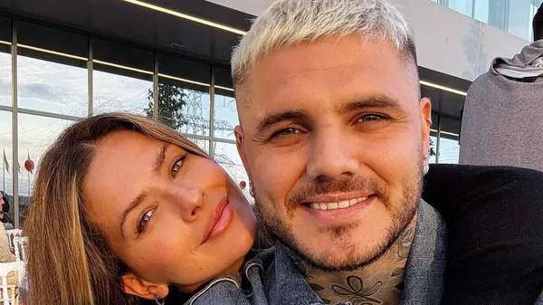 Любовница Икарди светит голыми ягодицами и пышным бюстом на Ибице – роскошная откровенность Чины поражает