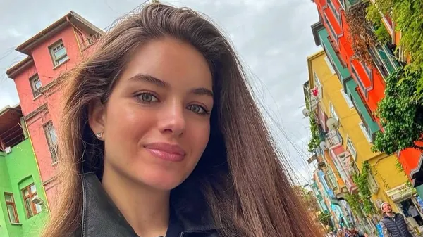 Без фильтров и глянца: Кучеренко похвасталась очаровательной естественной красотой